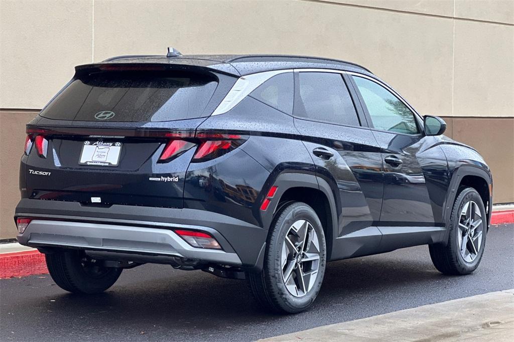 new 2026 Hyundai TUCSON Hybrid car, priced at $35,668