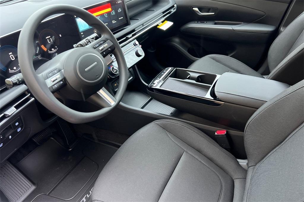 new 2026 Hyundai TUCSON Hybrid car, priced at $35,668