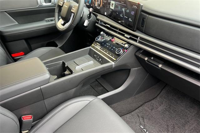 new 2025 Hyundai Santa Fe car
