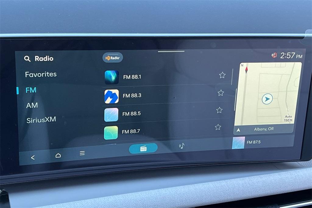 new 2025 Hyundai TUCSON Hybrid car, priced at $34,335