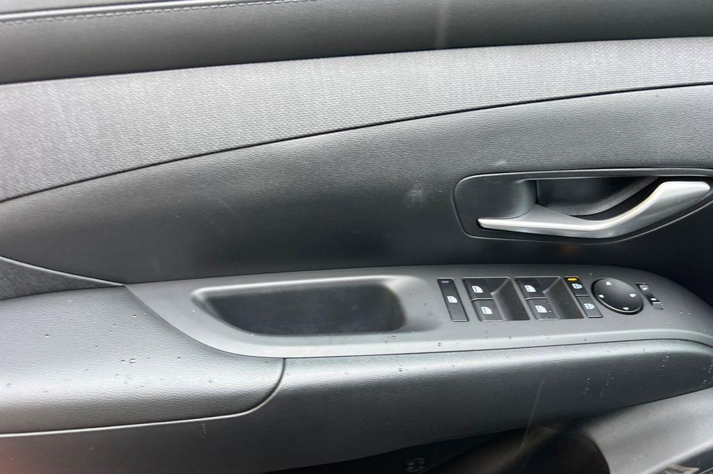 new 2026 Hyundai TUCSON Hybrid car, priced at $36,638