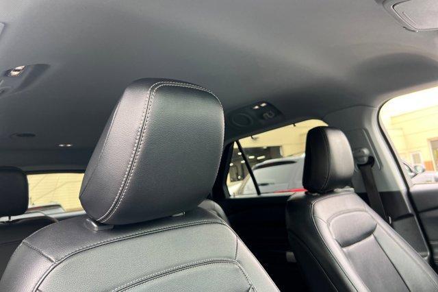 used 2022 Ford Explorer car, priced at $30,998