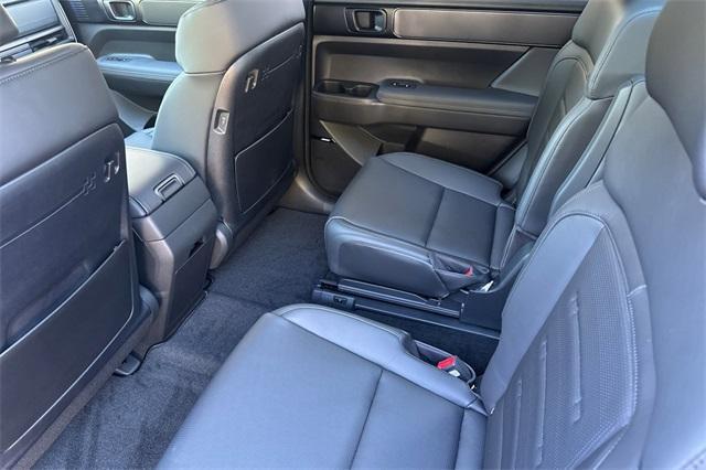 new 2026 Hyundai SANTA FE HEV car, priced at $52,000