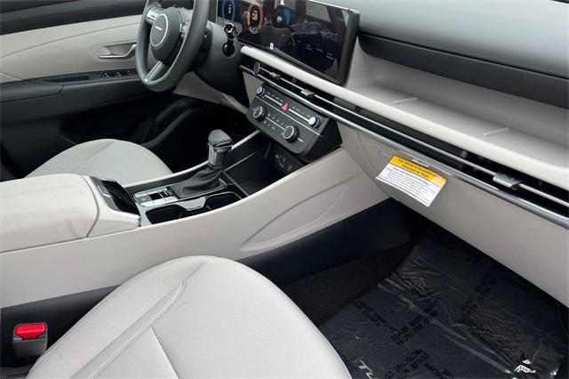 new 2026 Hyundai Tucson car, priced at $32,038