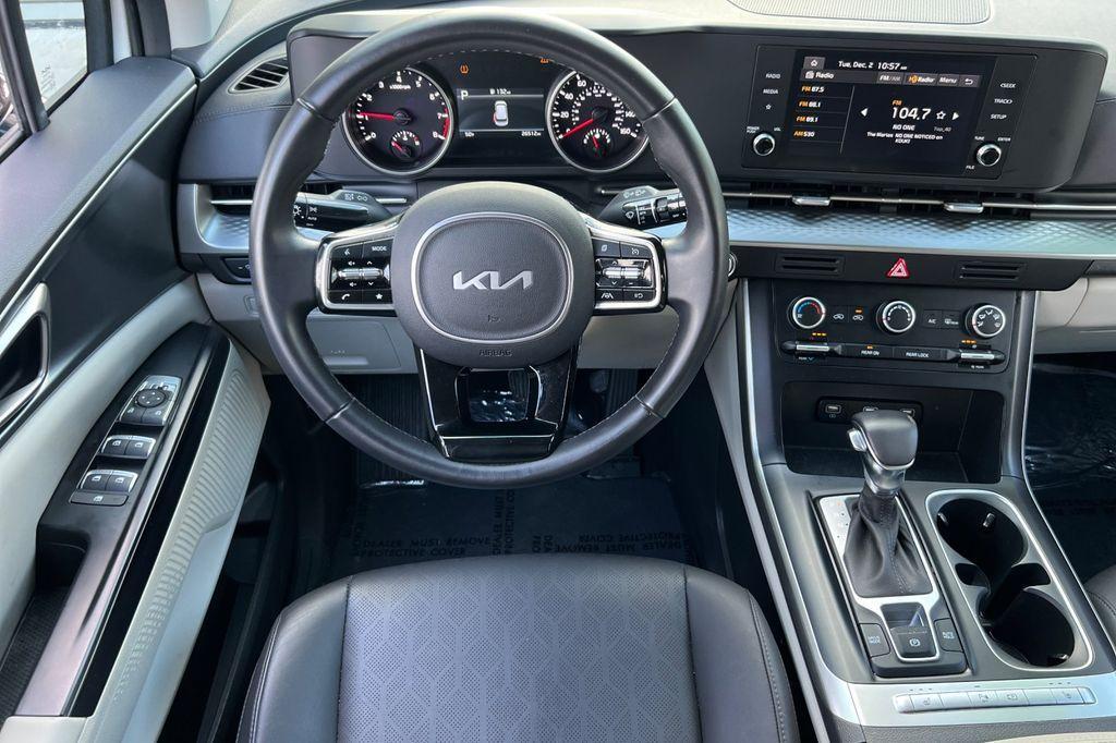 used 2023 Kia Carnival car, priced at $33,500