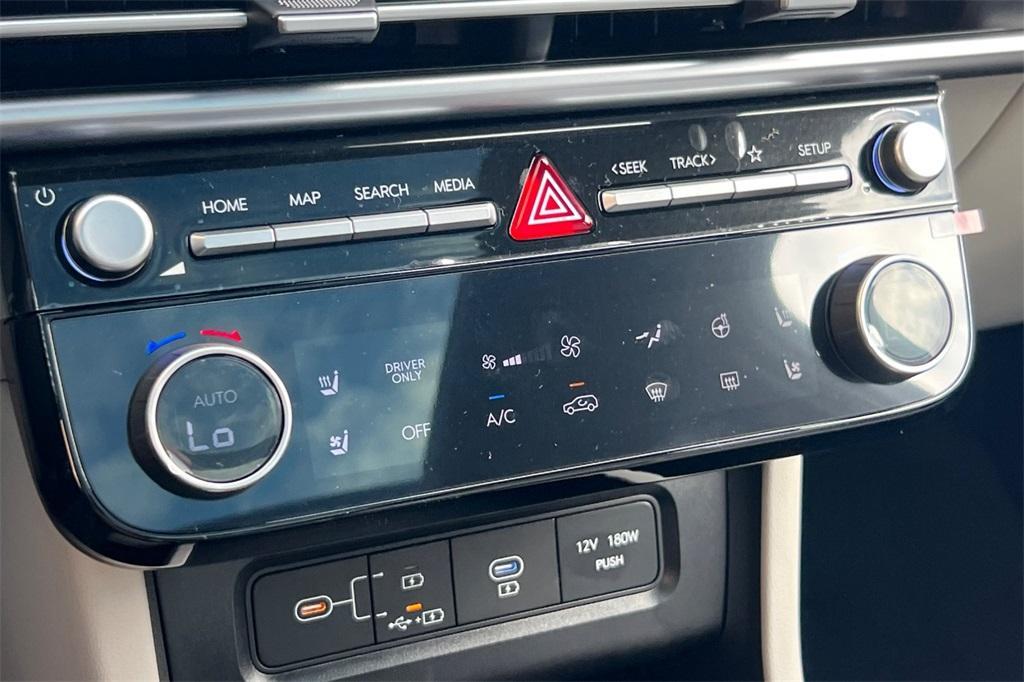 new 2026 Hyundai TUCSON Hybrid car, priced at $43,661