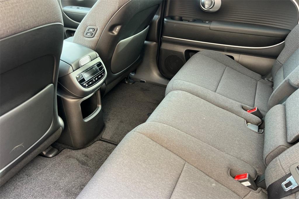 new 2026 Hyundai IONIQ 9 car, priced at $65,287