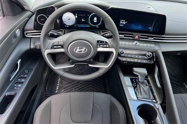 new 2025 Hyundai Elantra car, priced at $23,640