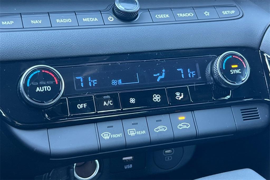 new 2025 Hyundai ELANTRA HEV car, priced at $25,995