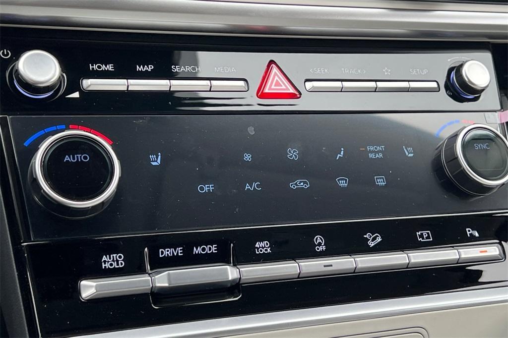 new 2025 Hyundai Santa Fe car, priced at $35,995