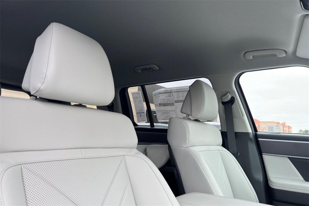 new 2025 Hyundai Santa Fe car, priced at $35,995