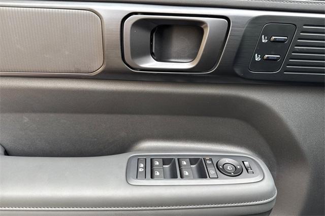 new 2026 Hyundai SANTA FE HEV car, priced at $52,000