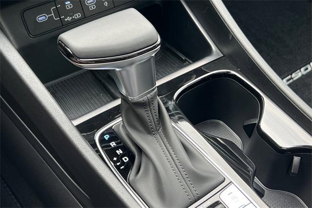 new 2025 Hyundai Tucson car, priced at $33,904