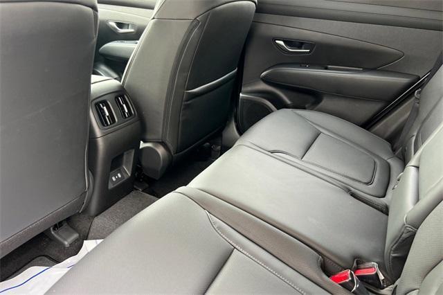 new 2025 Hyundai Tucson car, priced at $33,904