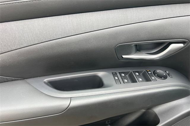 new 2025 Hyundai Tucson car, priced at $33,904