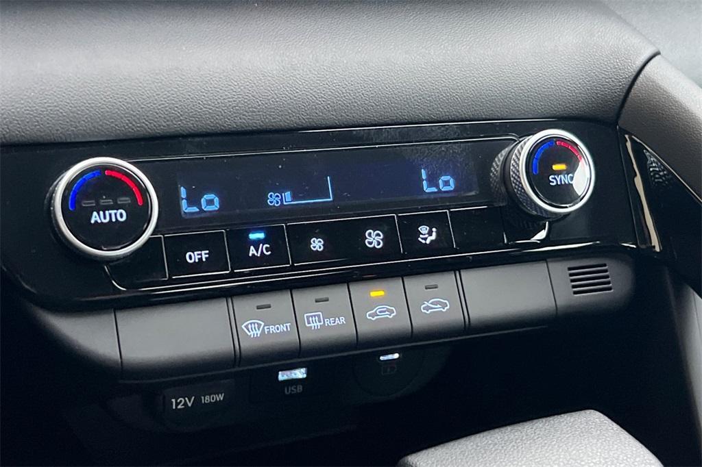 new 2026 Hyundai ELANTRA HEV car, priced at $26,826