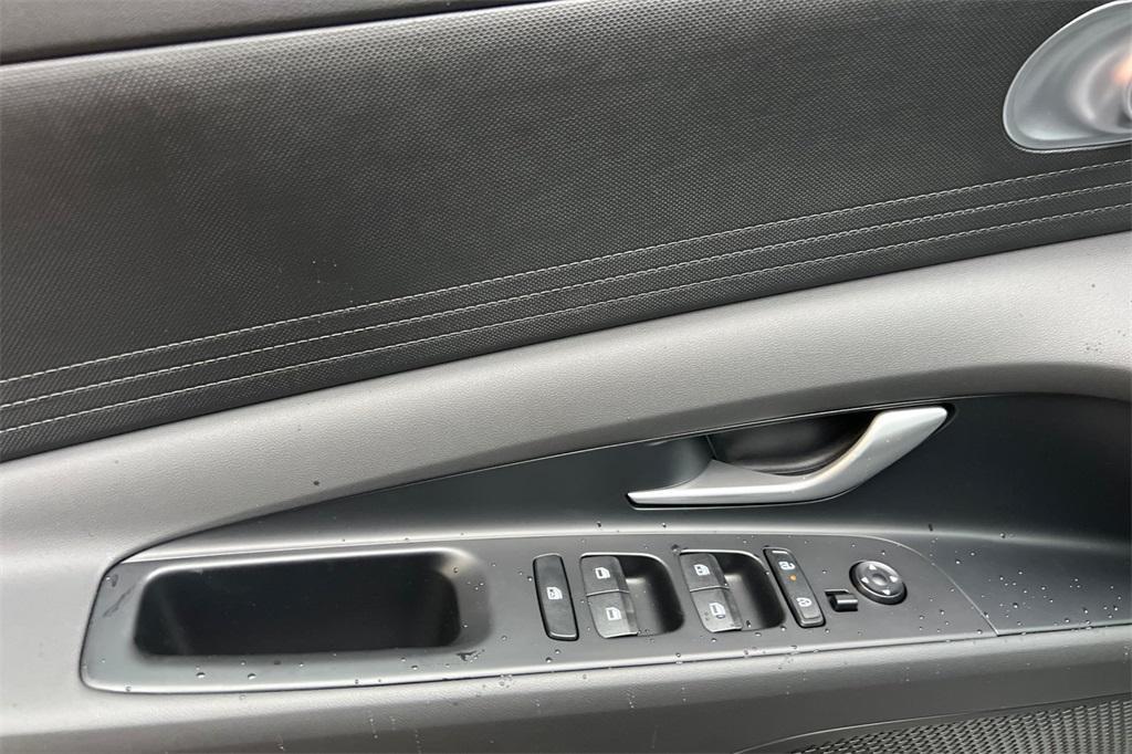 new 2026 Hyundai ELANTRA HEV car, priced at $26,826