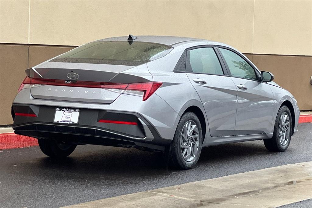 new 2026 Hyundai ELANTRA HEV car, priced at $26,826