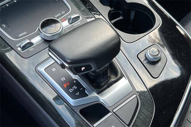 used 2018 Audi Q7 car, priced at $17,500