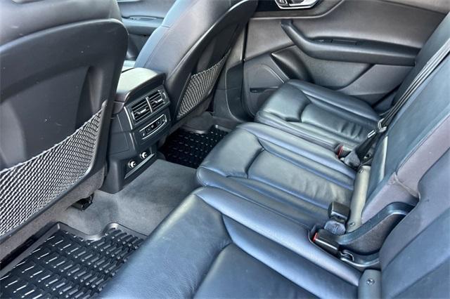 used 2018 Audi Q7 car, priced at $17,500