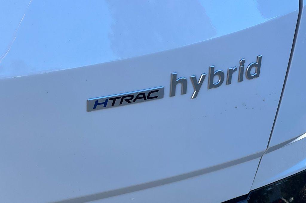 new 2025 Hyundai TUCSON Hybrid car, priced at $39,110