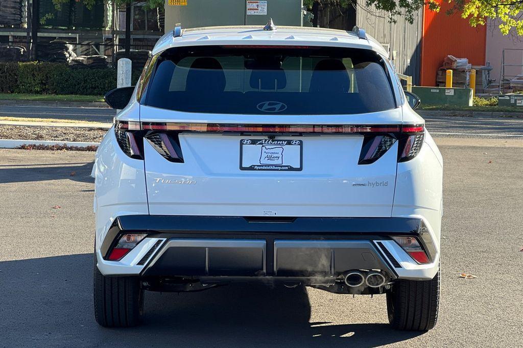 new 2025 Hyundai TUCSON Hybrid car, priced at $39,110