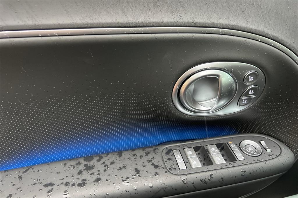 new 2026 Hyundai IONIQ 9 car, priced at $77,213