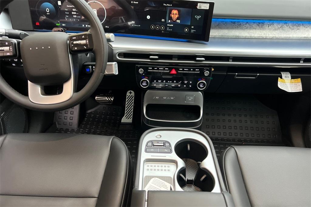 new 2026 Hyundai IONIQ 9 car, priced at $77,213