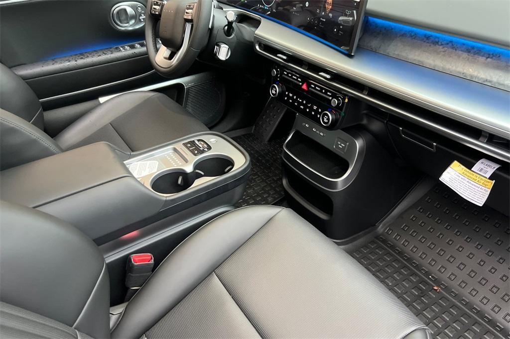 new 2026 Hyundai IONIQ 9 car, priced at $77,213
