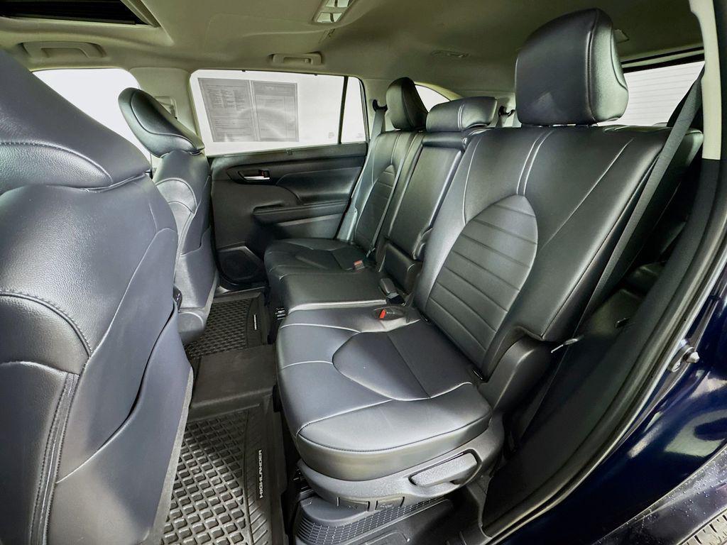 used 2024 Toyota Highlander Hybrid car, priced at $48,897