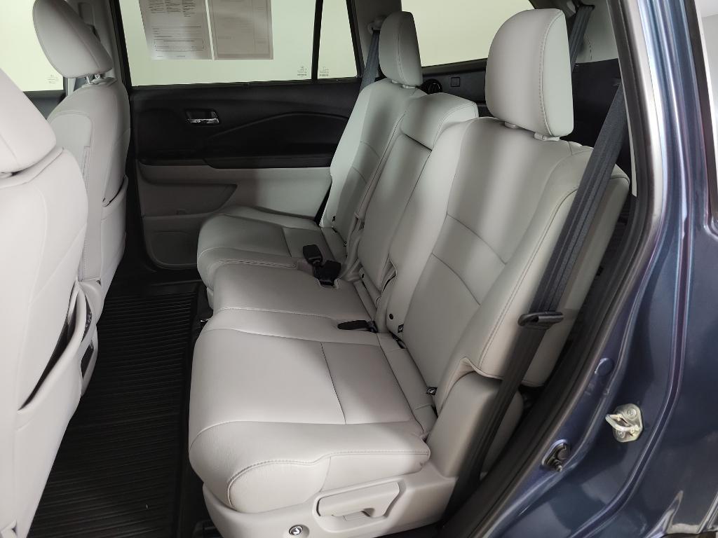 used 2020 Honda Pilot car, priced at $26,994
