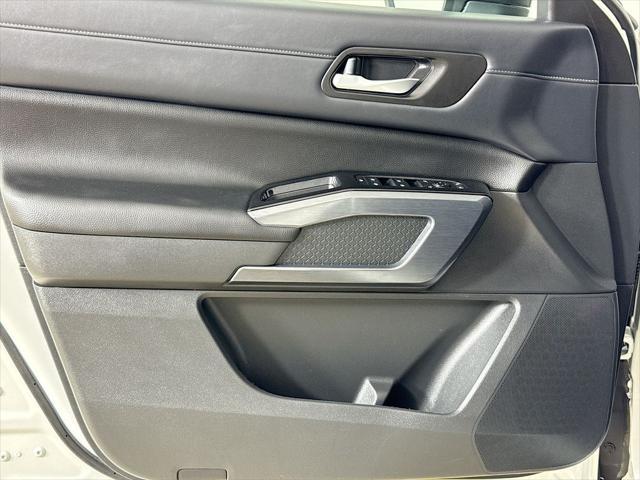 used 2024 Nissan Pathfinder car, priced at $37,999