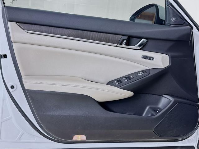 used 2022 Honda Accord Hybrid car, priced at $32,500