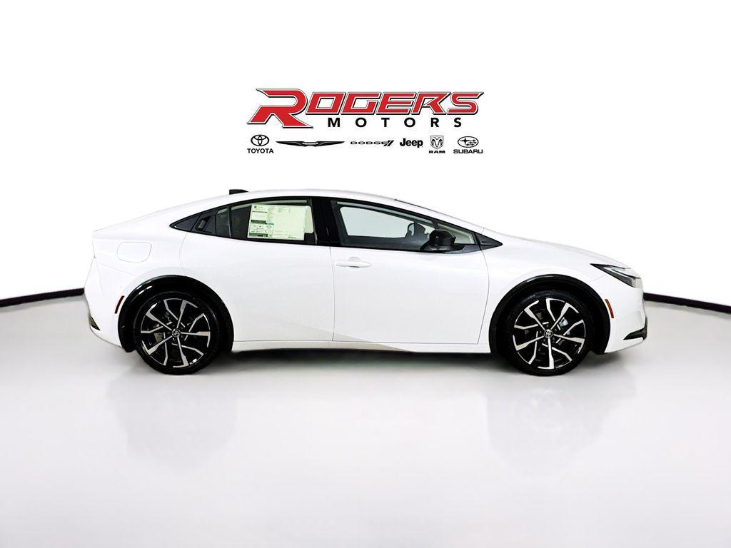 new 2026 Toyota Prius Plug-In Hybrid car, priced at $43,767
