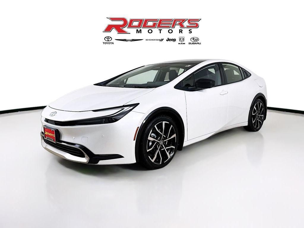 new 2026 Toyota Prius Plug-In Hybrid car, priced at $43,767