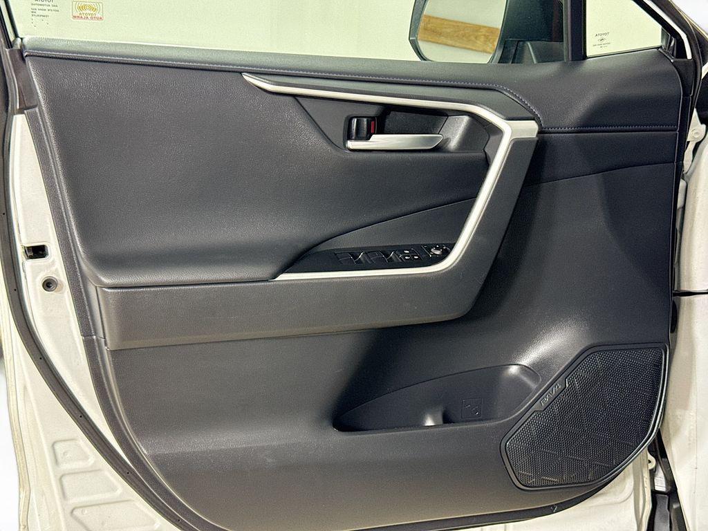 used 2021 Toyota RAV4 Hybrid car, priced at $29,998