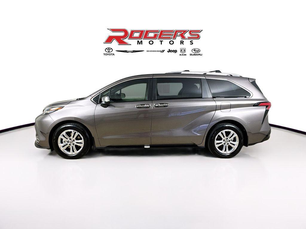 used 2024 Toyota Sienna car, priced at $57,500