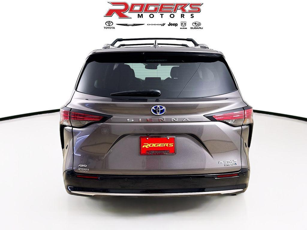 used 2024 Toyota Sienna car, priced at $57,500