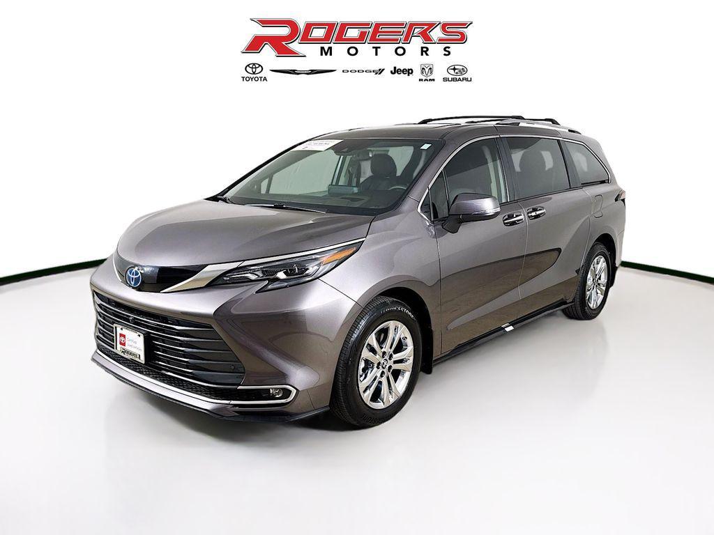 used 2024 Toyota Sienna car, priced at $57,500