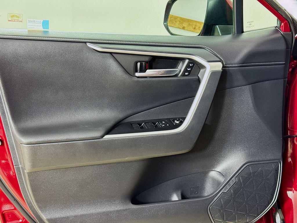 used 2021 Toyota RAV4 Hybrid car, priced at $35,897