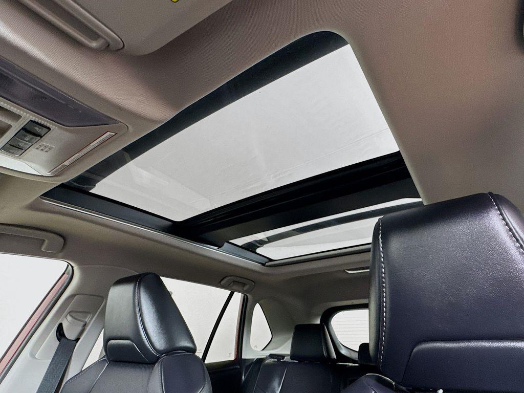 used 2021 Toyota RAV4 Hybrid car, priced at $35,897