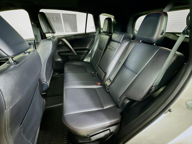 used 2018 Toyota RAV4 Hybrid car, priced at $25,999