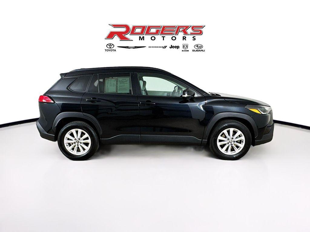 used 2022 Toyota Corolla Cross car, priced at $23,999