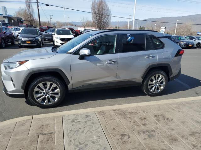used 2019 Toyota RAV4 car