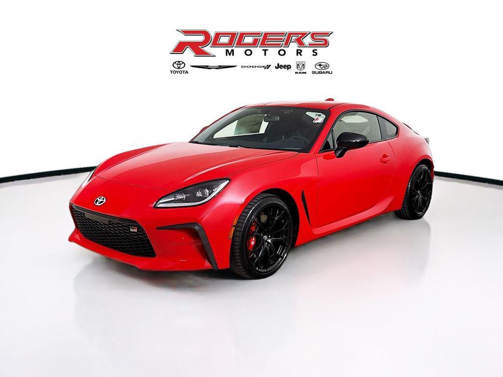 new 2025 Toyota GR86 car, priced at $38,398