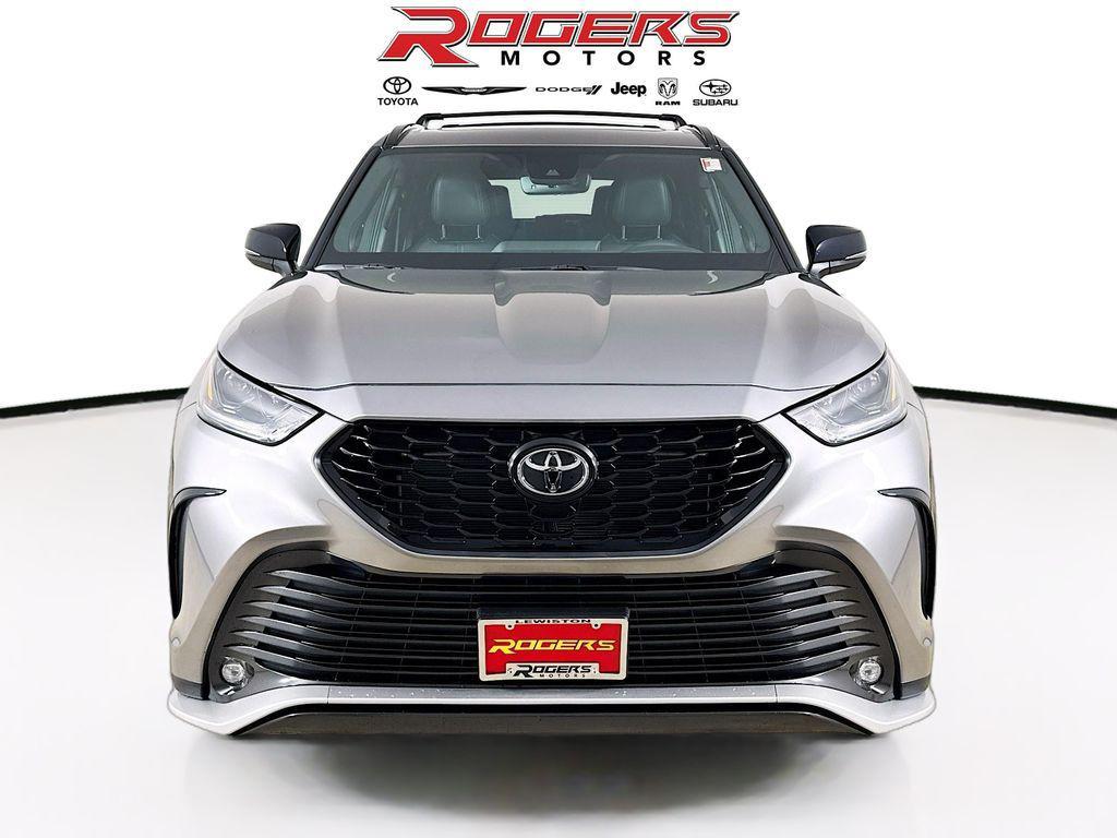 new 2026 Toyota Highlander car, priced at $51,191