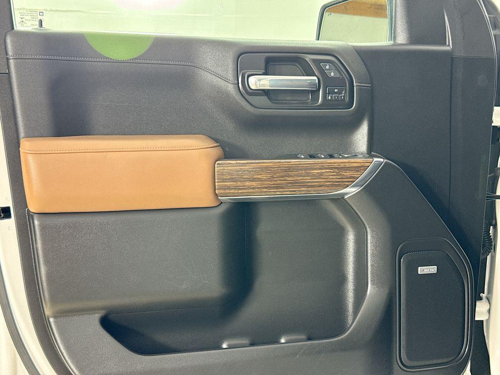 used 2022 Chevrolet Silverado 1500 car, priced at $43,999
