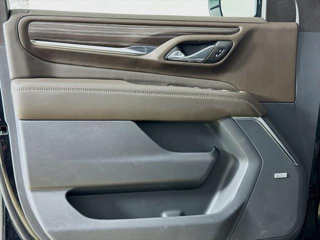 used 2023 GMC Yukon XL car, priced at $73,999