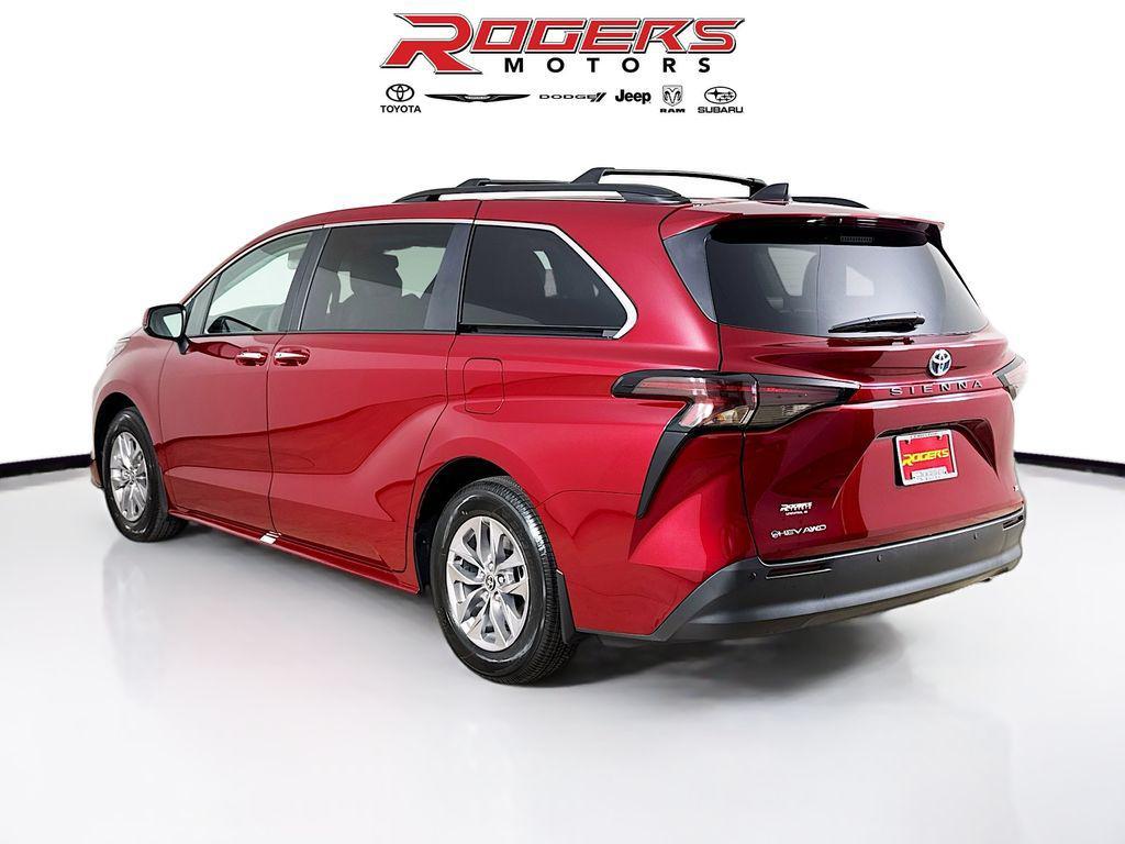 new 2025 Toyota Sienna car, priced at $48,710