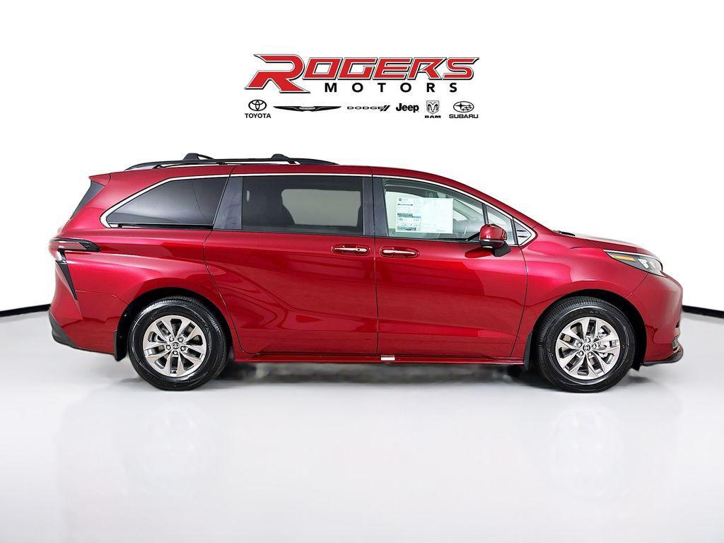 new 2025 Toyota Sienna car, priced at $48,710